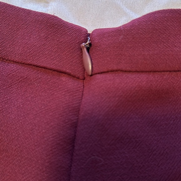 BCBG Skort. - Picture 4 of 6